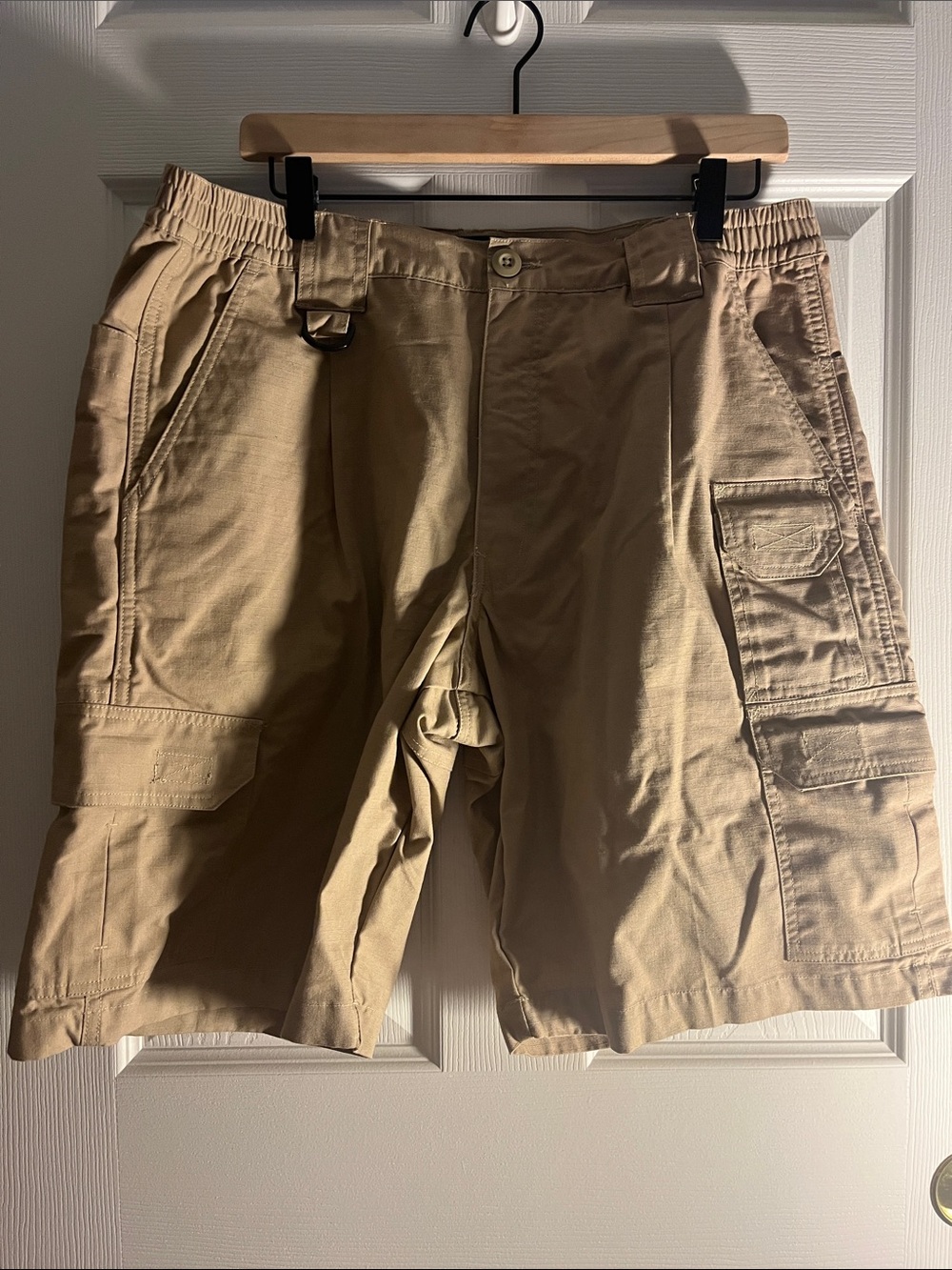 36 La Police Gear Guardian Men's Khaki Cargo Shorts